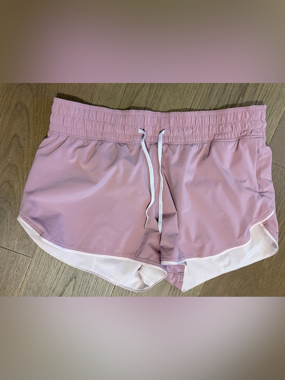 lululemon athletica Choose a Side Reversible Athletic Shorts - Picture 2 of 6